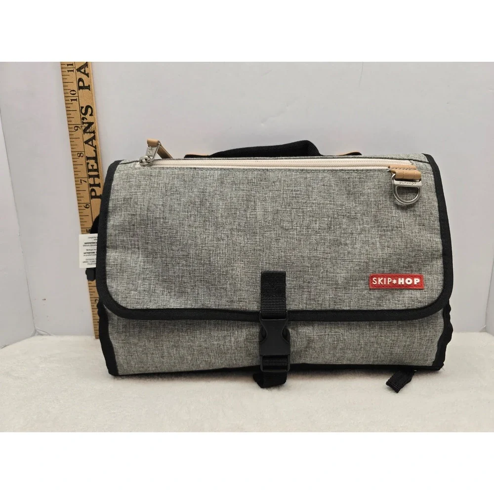 Skip Hop Pronto Signature Portable Diaper Changing Station Heather Gray Unisex